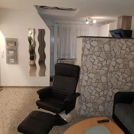 Ferienwohnung-balaro I Eg-wohnung Mit Grosser Terrasse! * Weil im Schonbuch