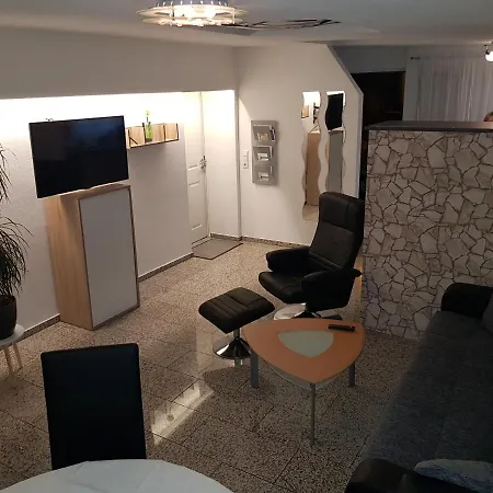 Ferienwohnung-balaro I Eg-wohnung Mit Grosser Terrasse! * Weil im Schonbuch